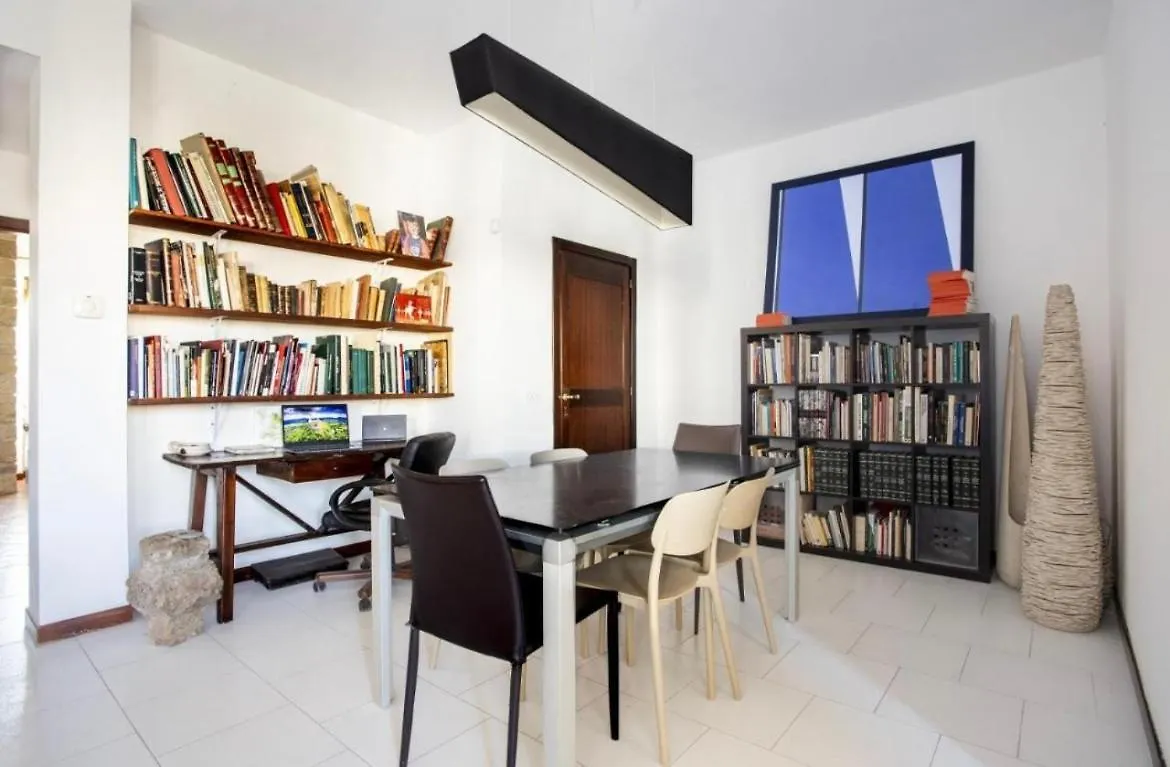Homestay Salesiani Room A Lecce
